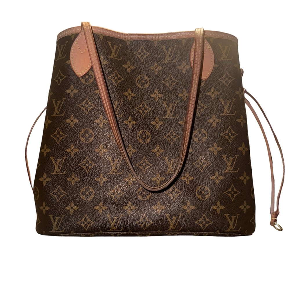Authentic Louis Vuitton Neverfull MM Monogram, Red Interior with Pouchette